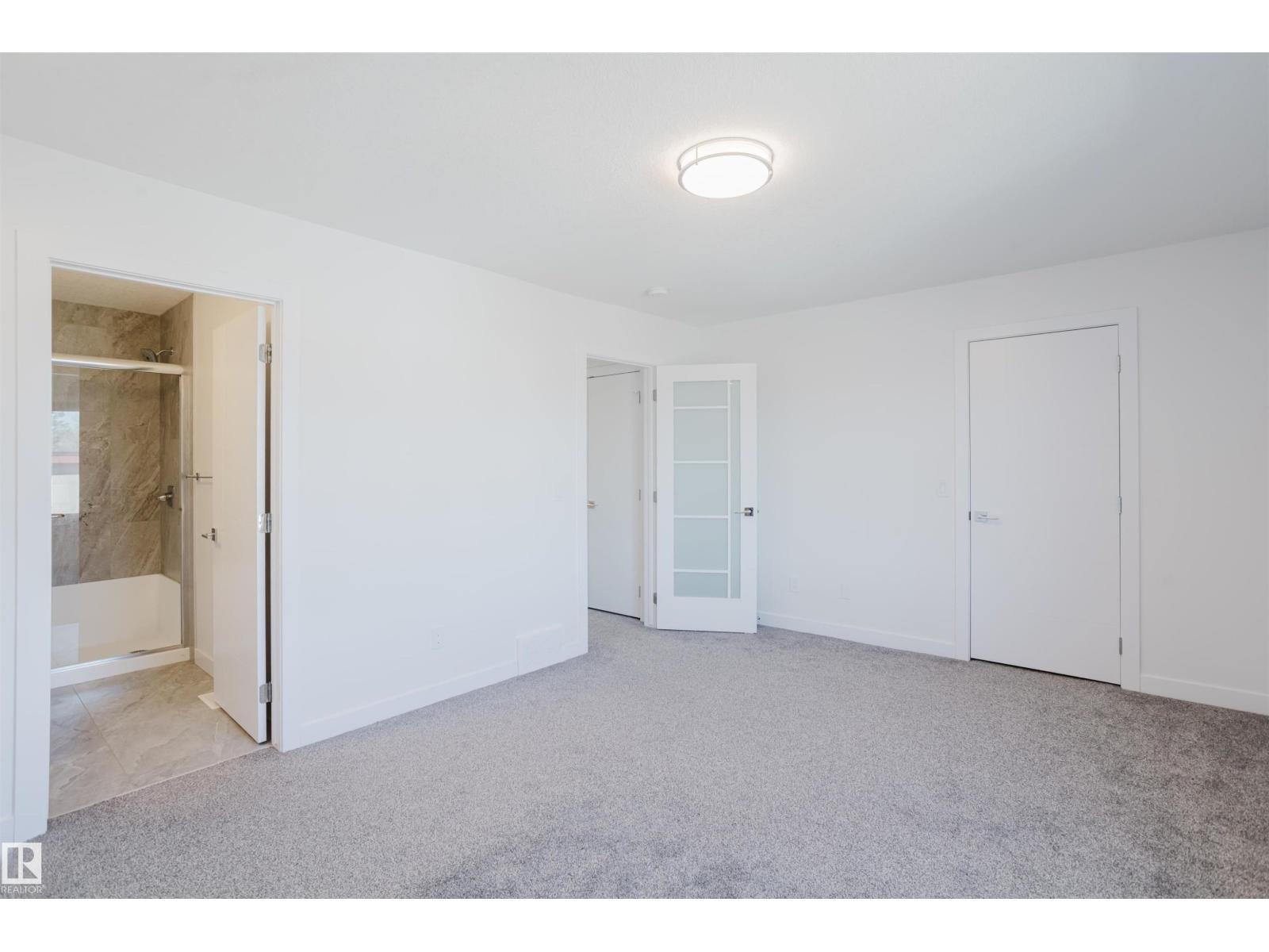 #26 10 SALISBURY WY - 28