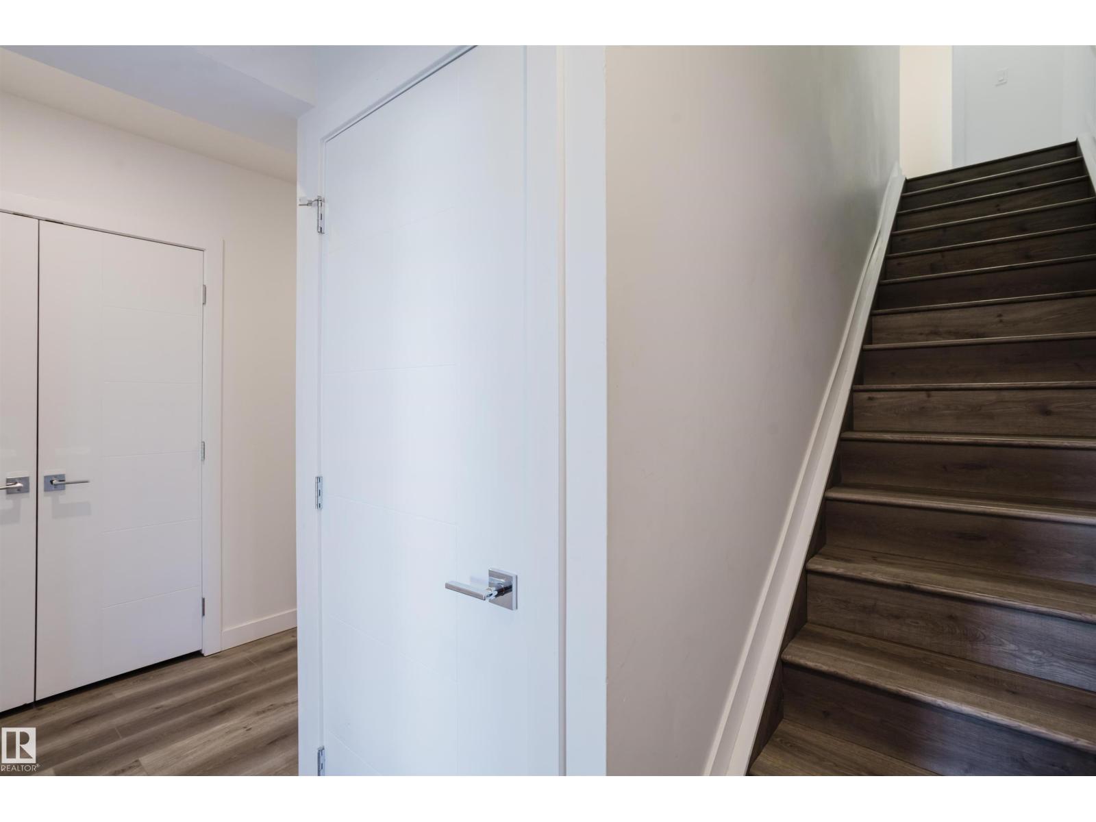 #26 10 SALISBURY WY - 25