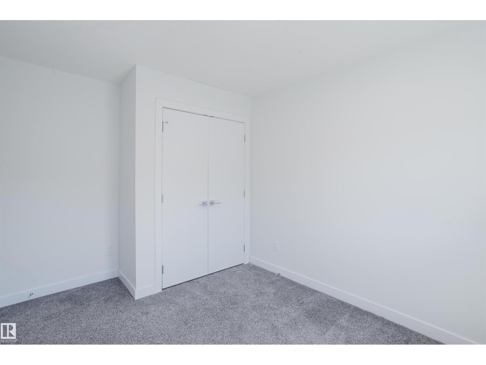 #26 10 SALISBURY WY - 33