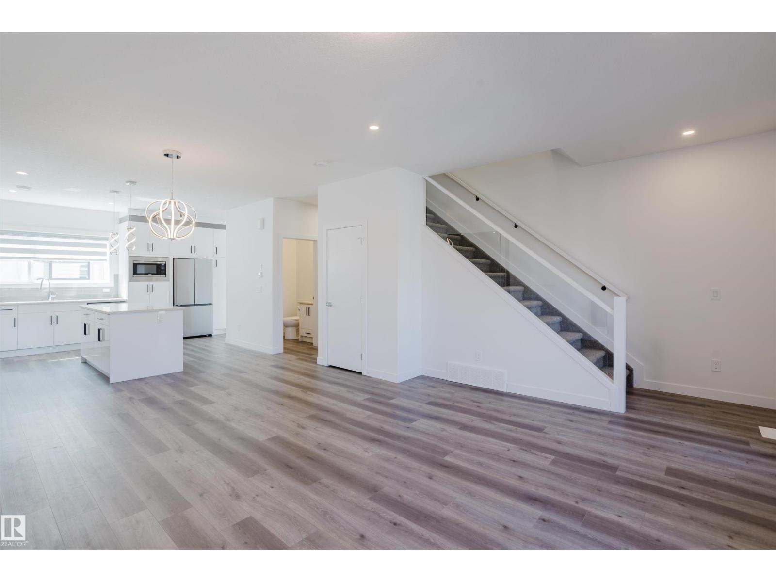 #26 10 SALISBURY WY - 21