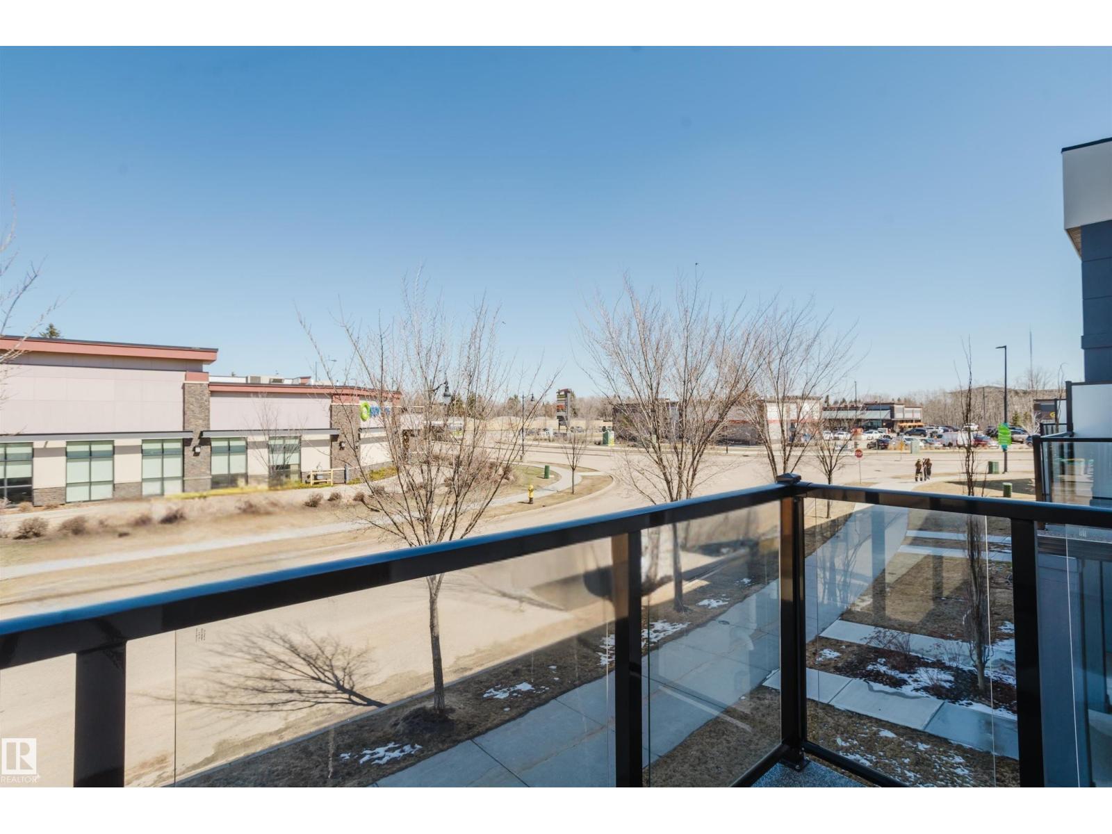 #26 10 SALISBURY WY - 36