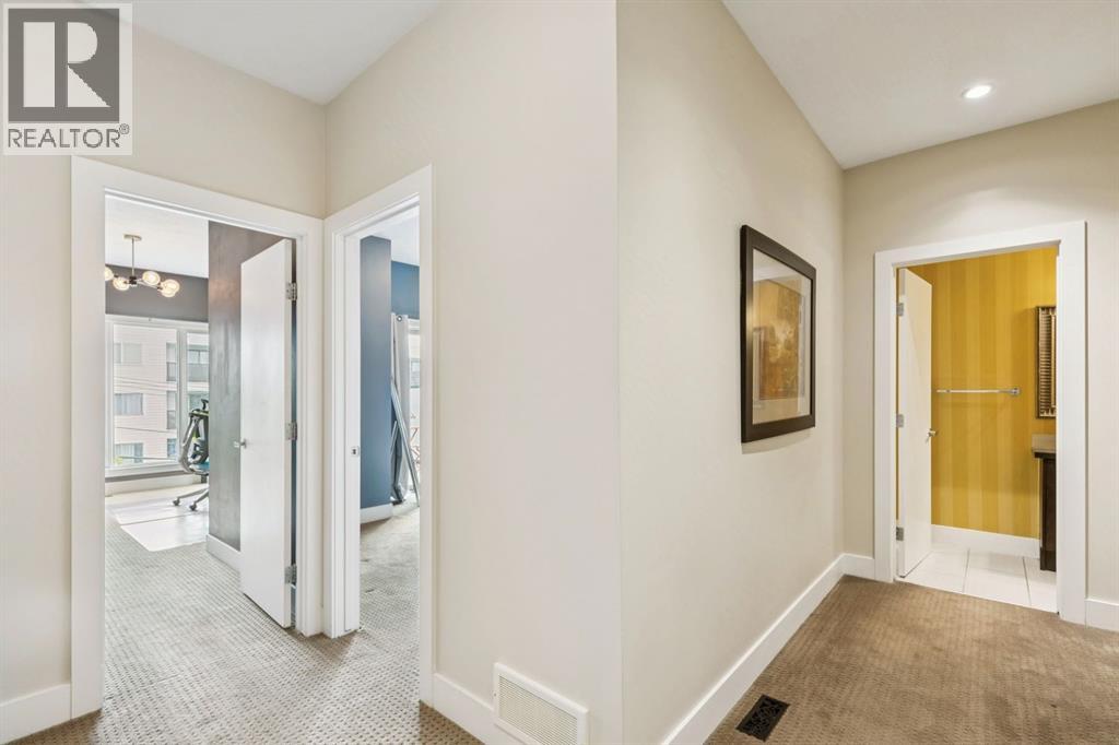 #2 1728 27 Avenue SW - 26