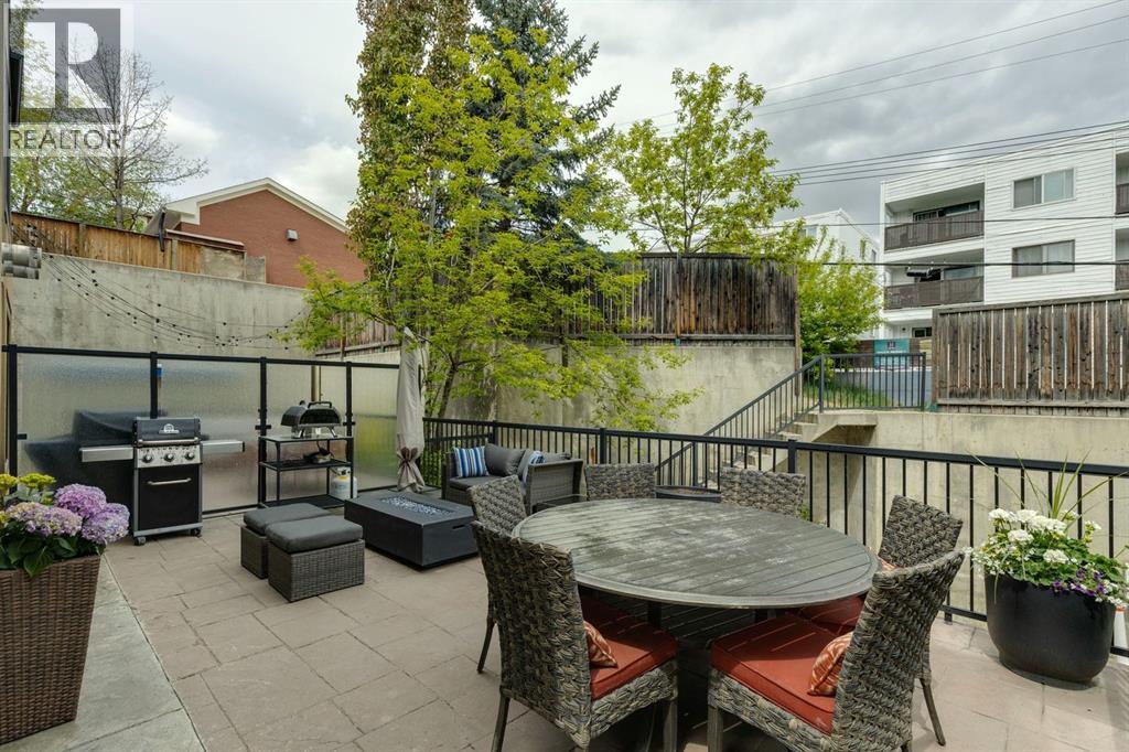 #2 1728 27 Avenue SW - 35