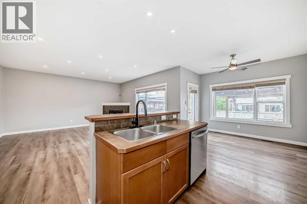 32 Copperleaf Way SE - 6