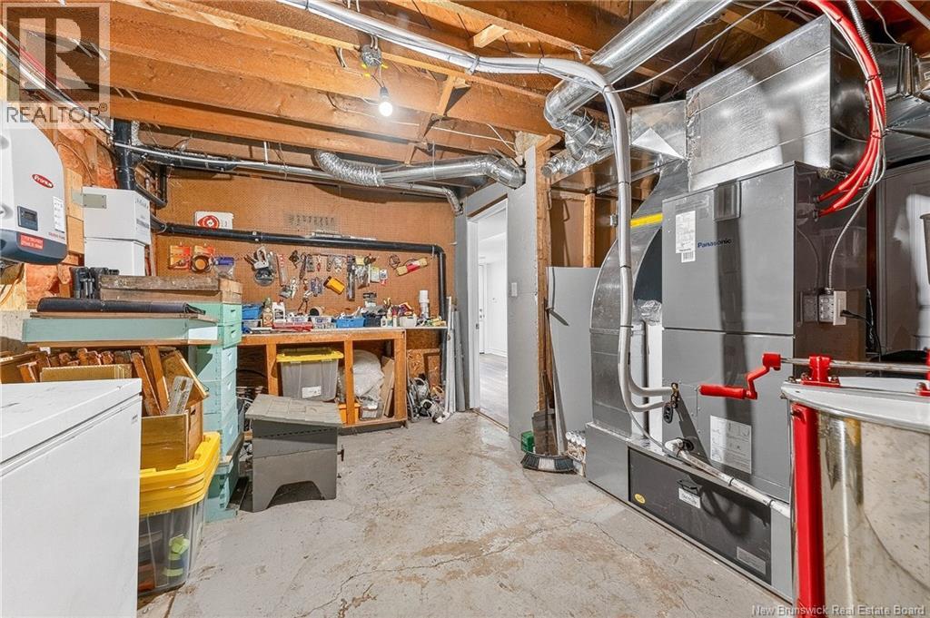 60 Meadowbrook Lane - 46