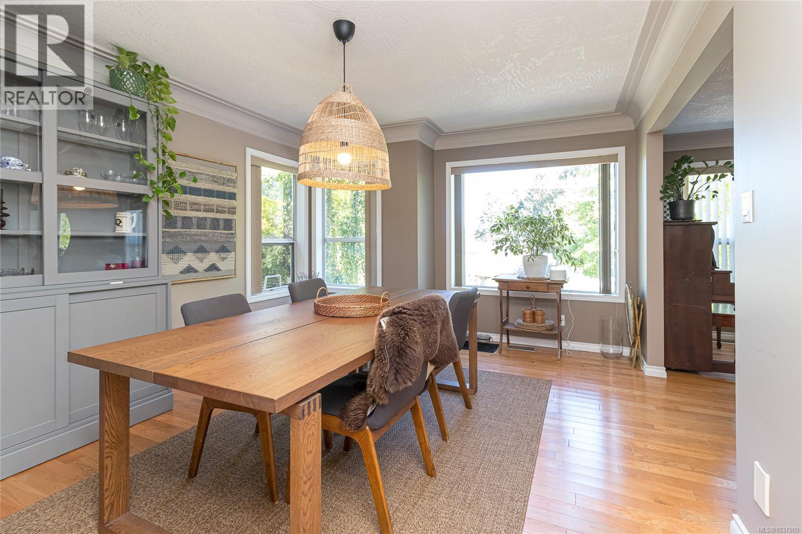  4343 Emily Carr Drive, Saanich