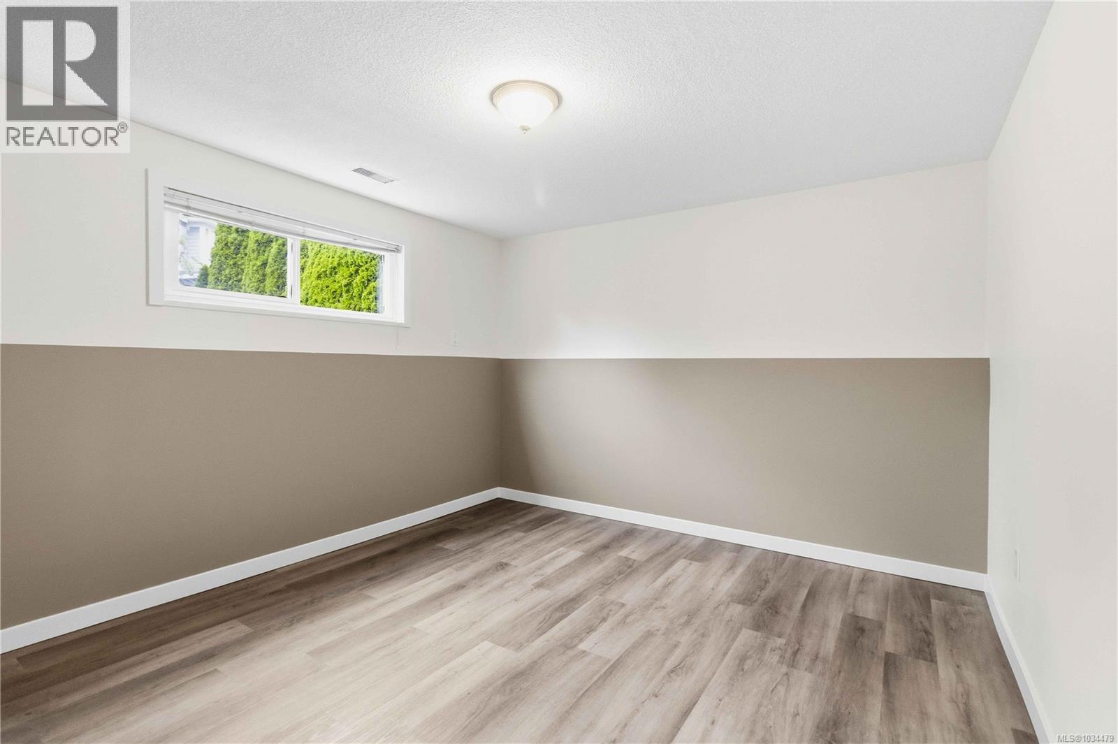1773 Howroyd Ave - 37