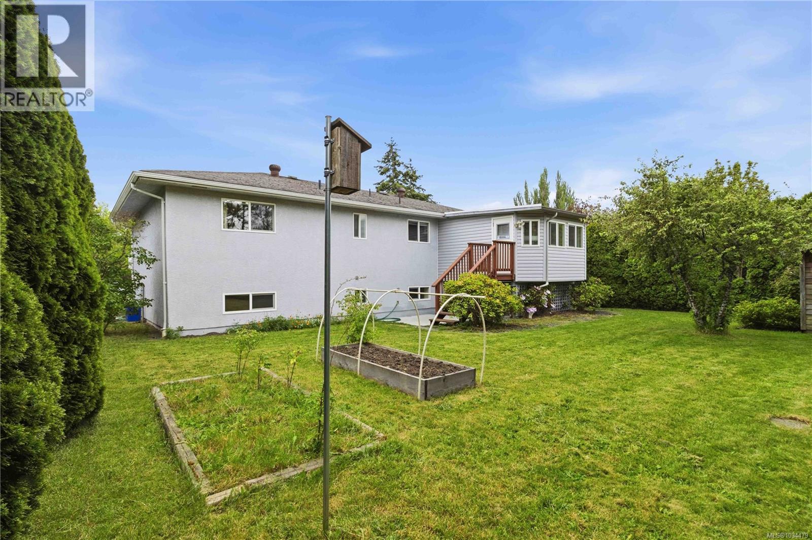 1773 Howroyd Ave - 46