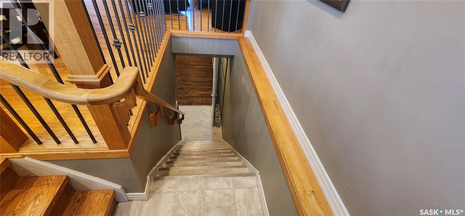 434 Ash STREET E - 23