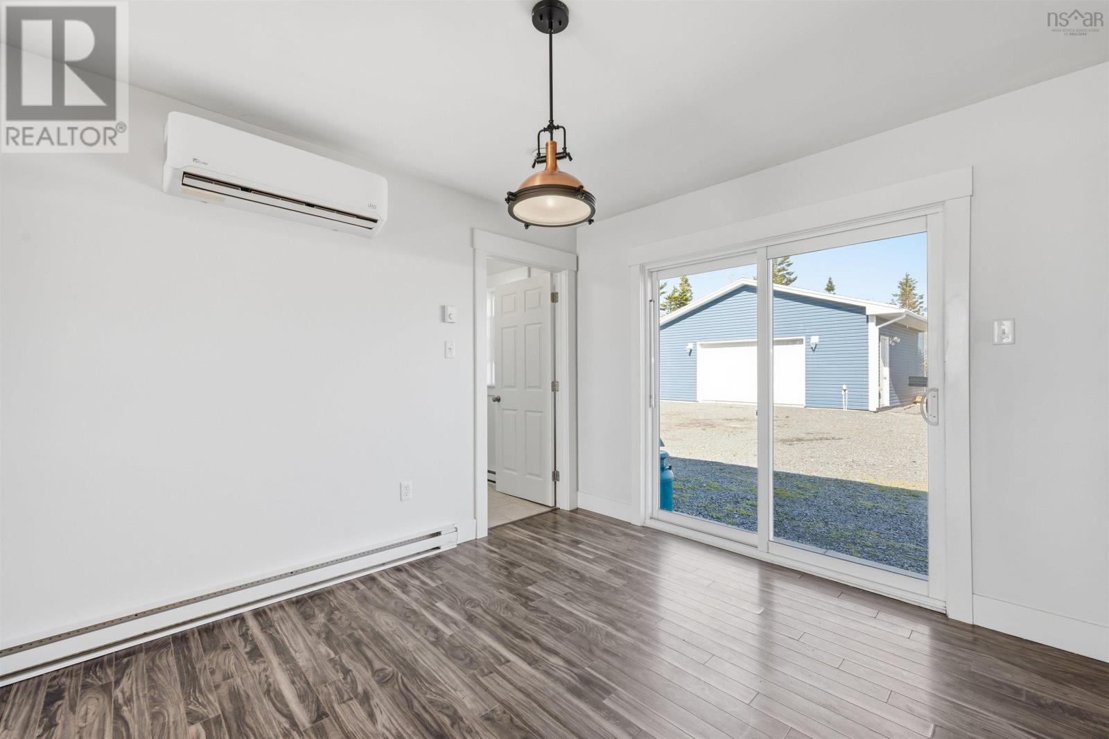 281 Heselton Drive - 9