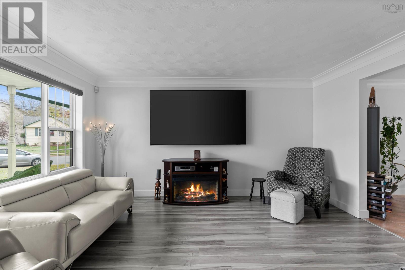 108 Lancaster Drive - 22