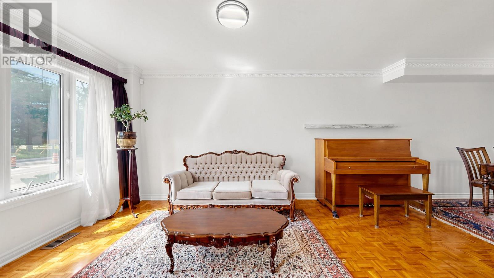 2138 EGLINTON AVENUE W - 4