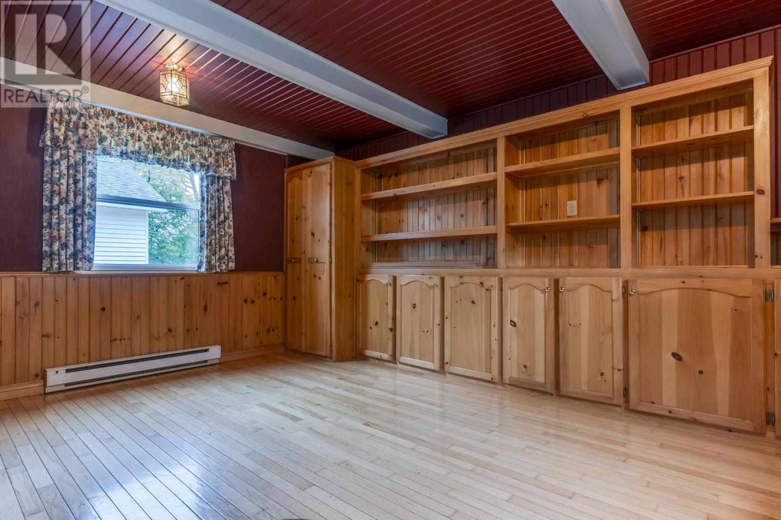 Property 23 of 40 of 1140 Maple Avenue