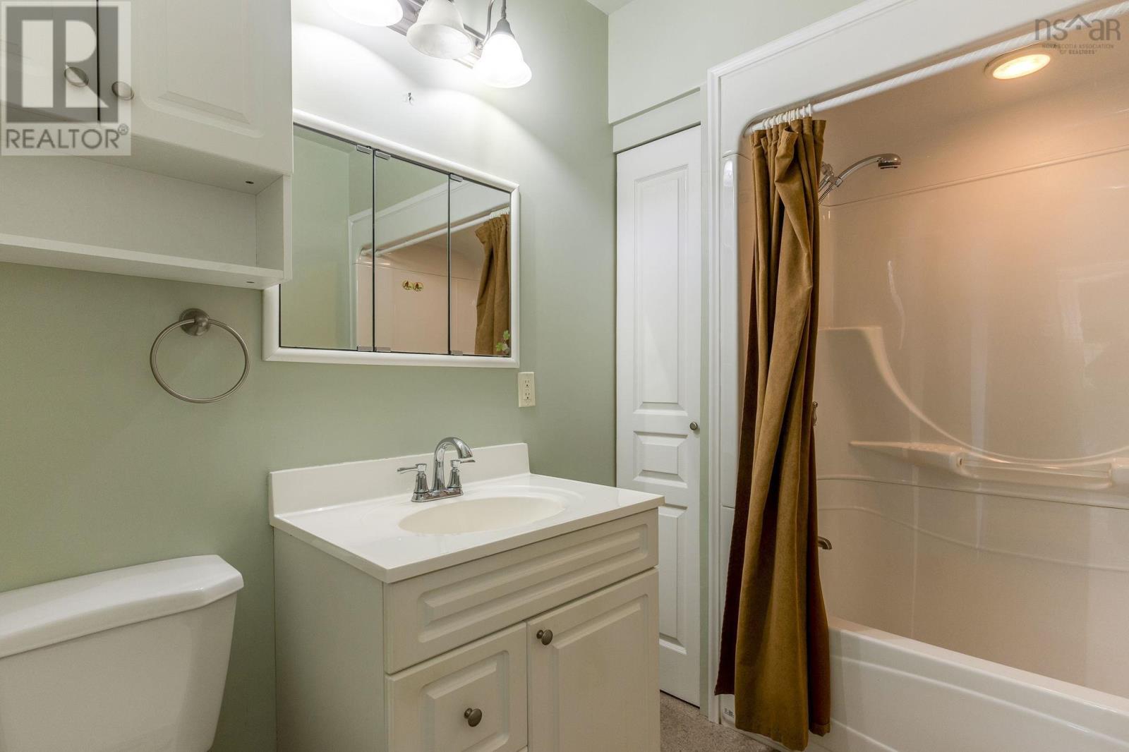 Property 27 of 40 of 1140 Maple Avenue