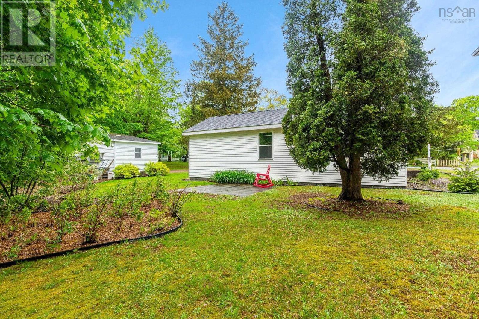 Property 35 of 40 of 1140 Maple Avenue