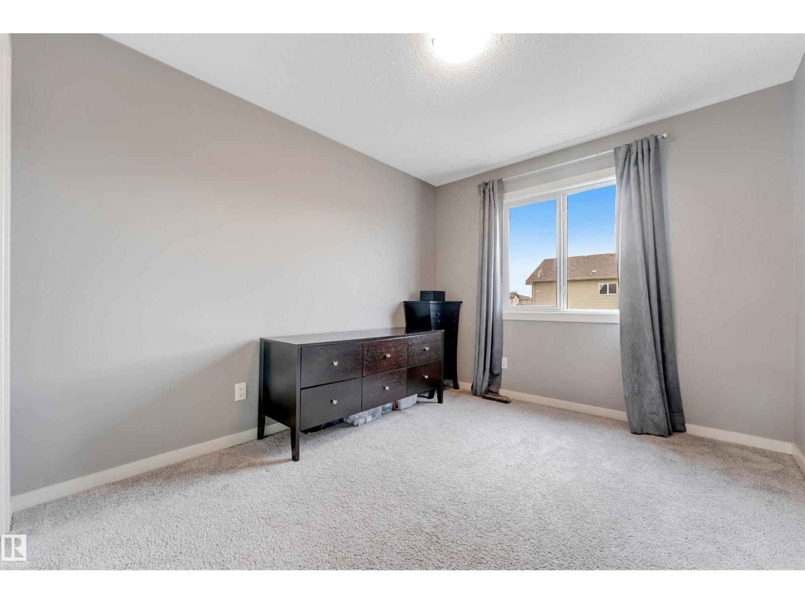 2652 Maple Way NW - 32