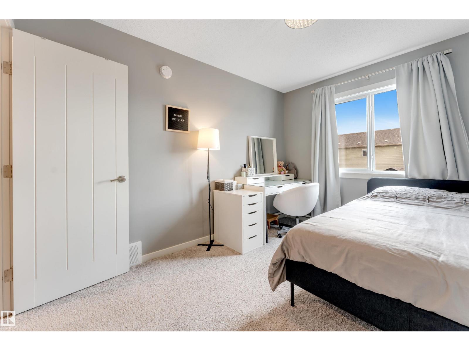 2652 Maple Way NW - 34