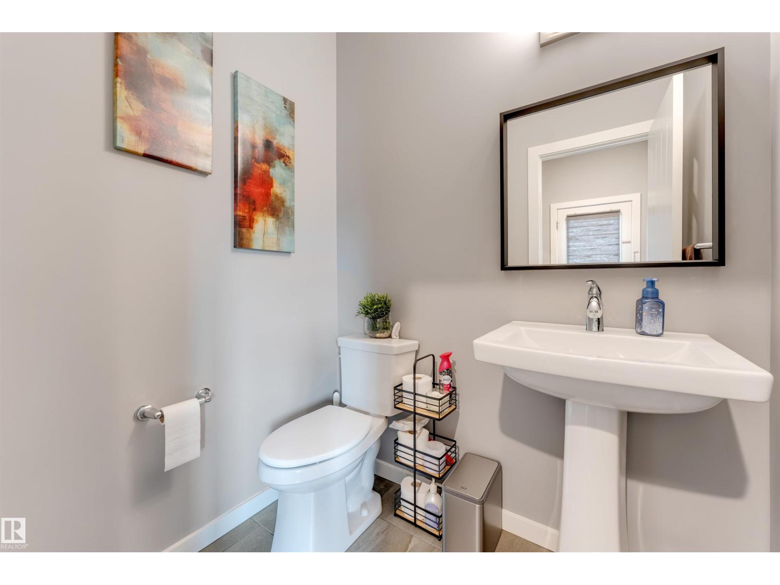 2652 Maple Way NW - 41