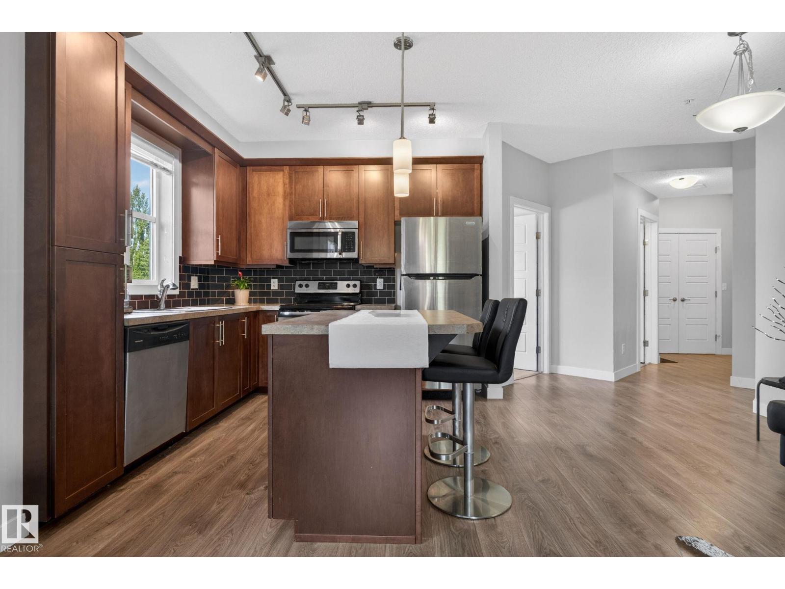 #104 2588 ANDERSON WY SW - 13