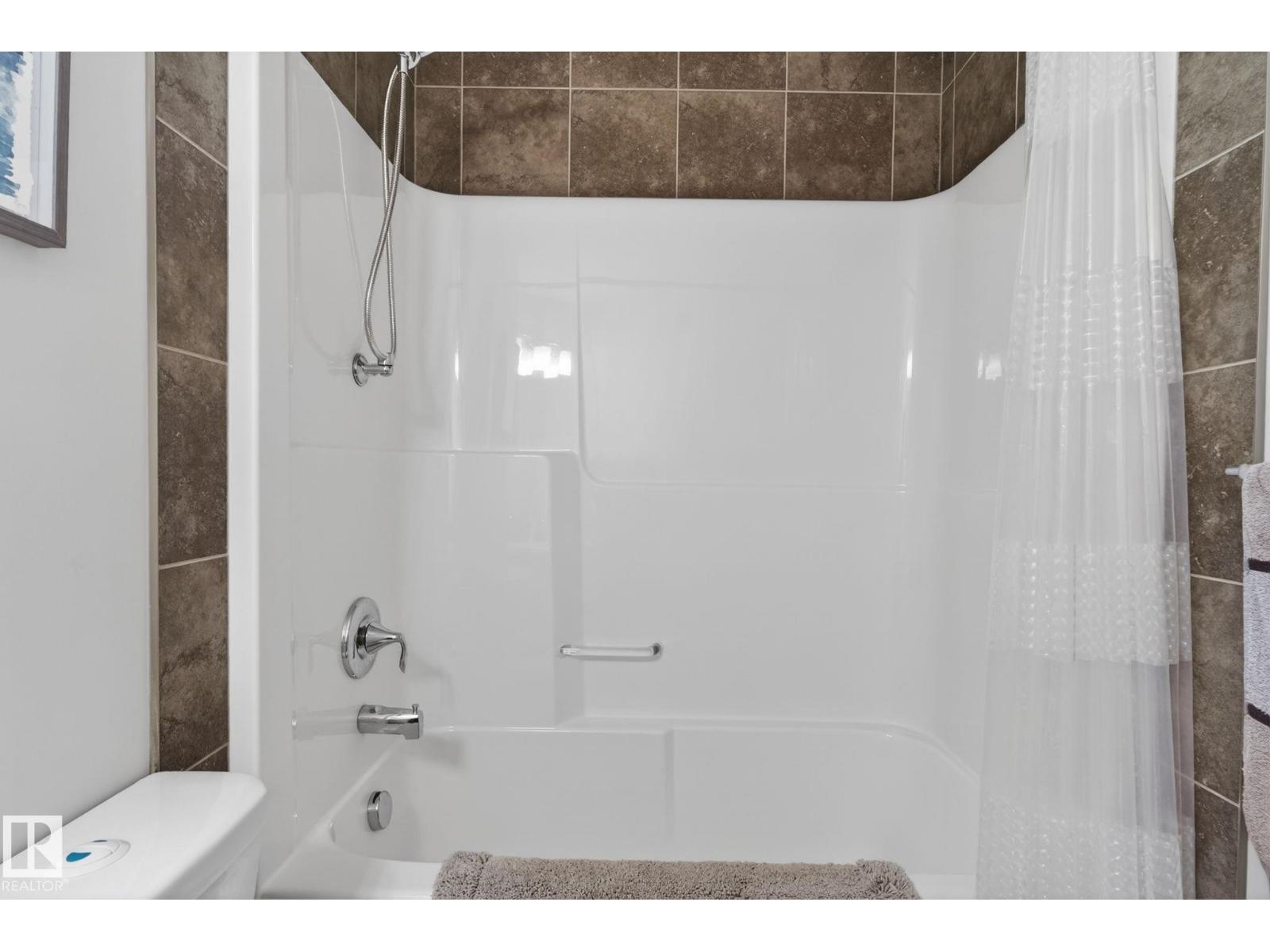 #104 2588 ANDERSON WY SW - 20