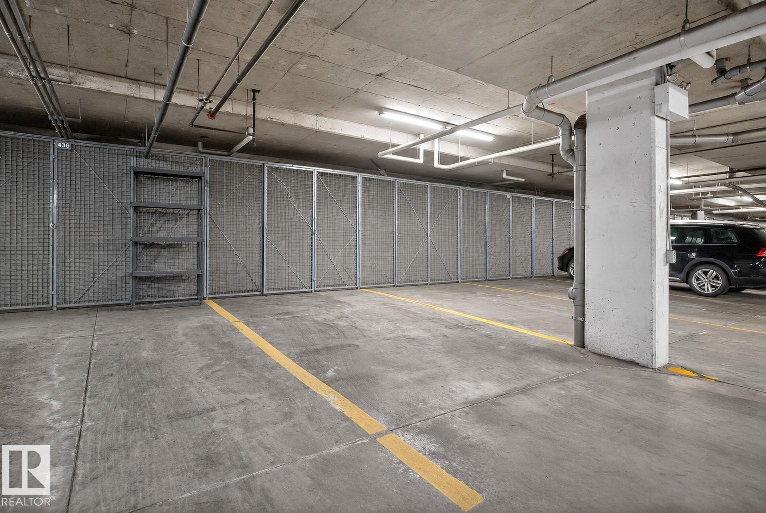 #104 2588 ANDERSON WY SW - 32