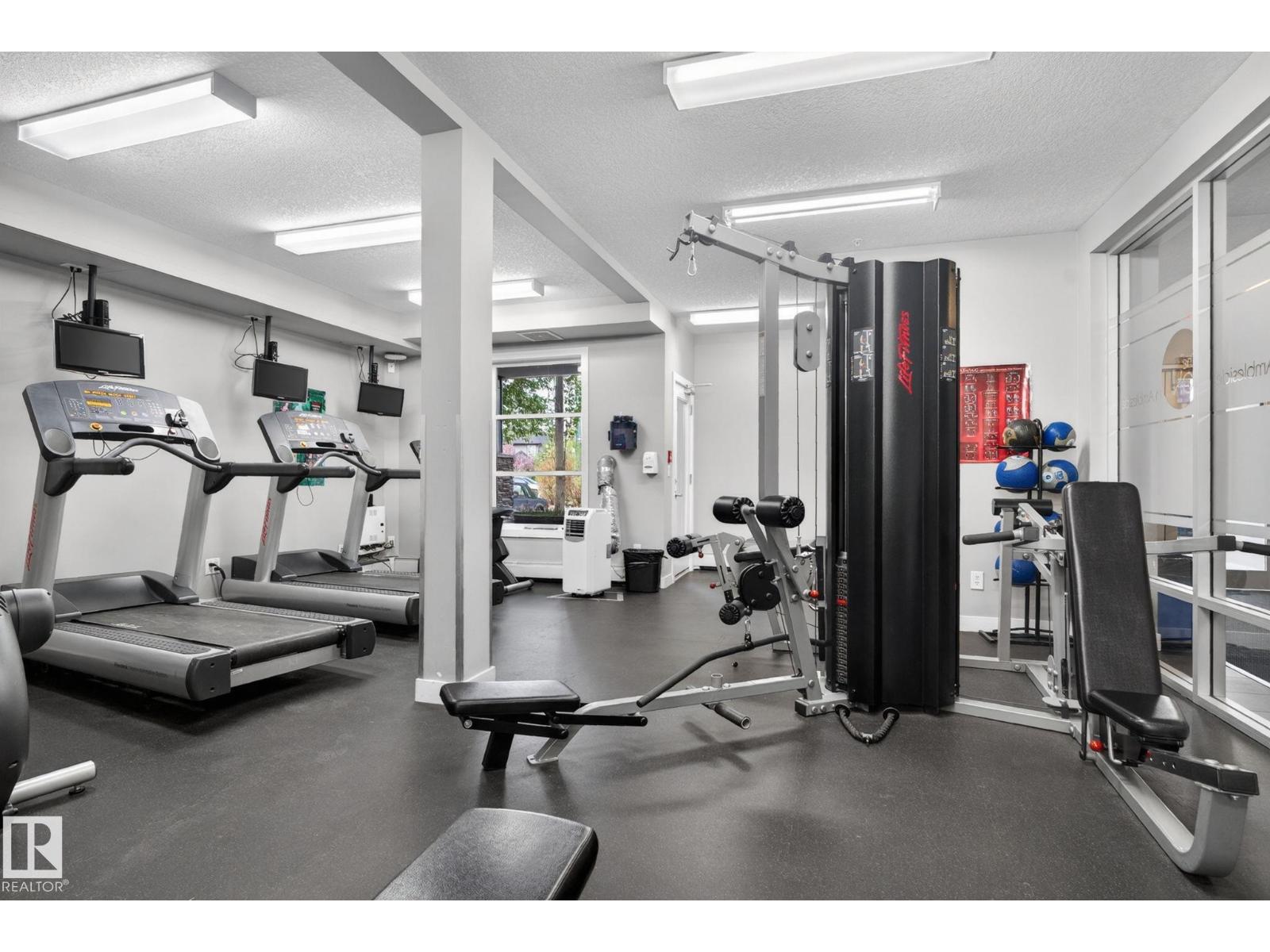 #104 2588 ANDERSON WY SW - 34