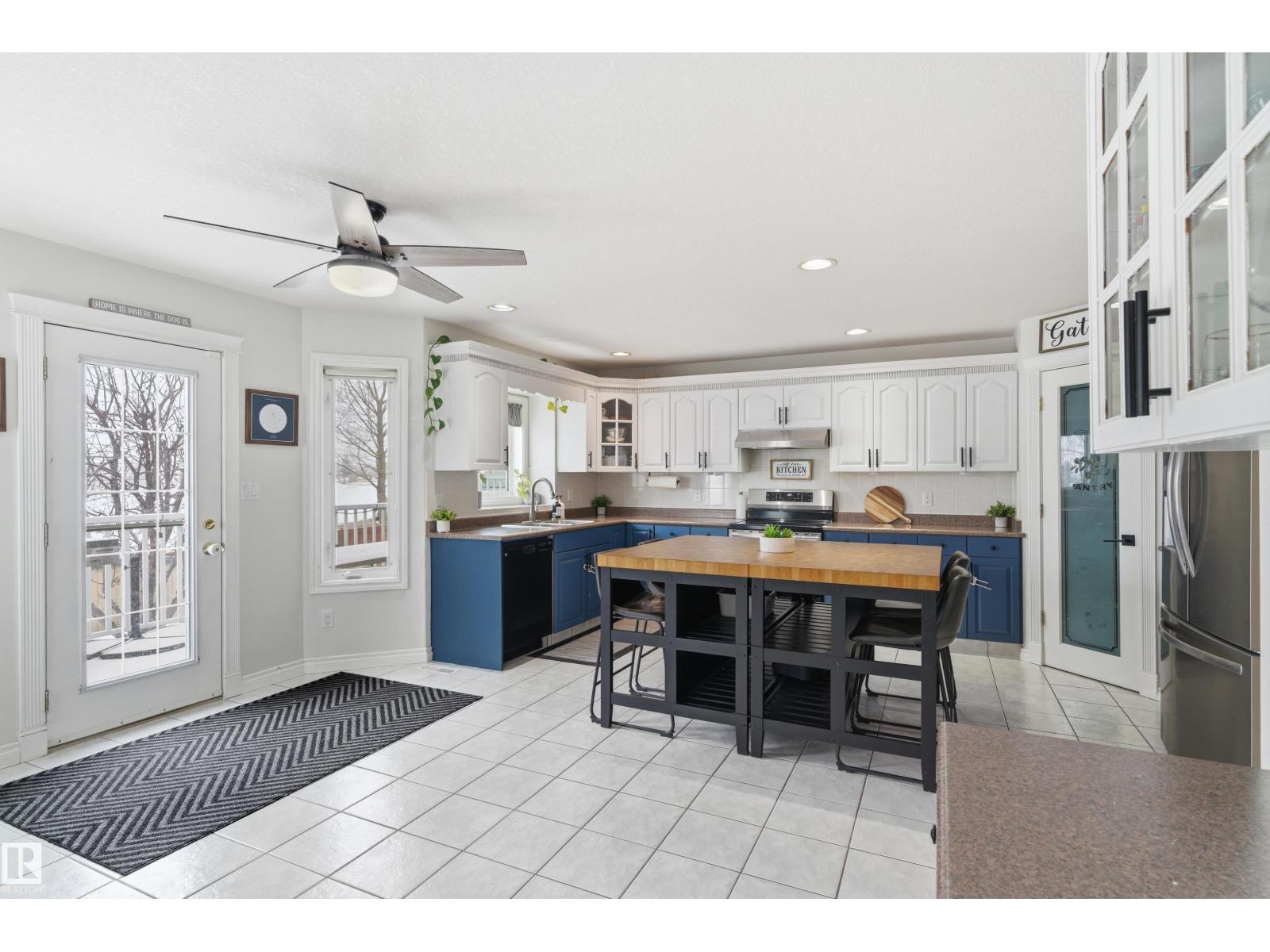 4847 152 AV NW - 10