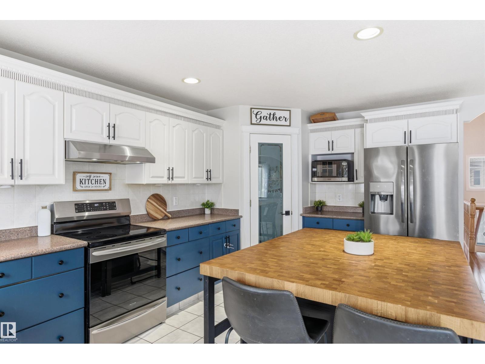 4847 152 AV NW - 11