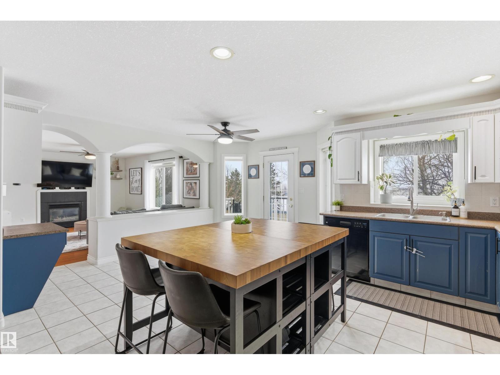 4847 152 AV NW - 12