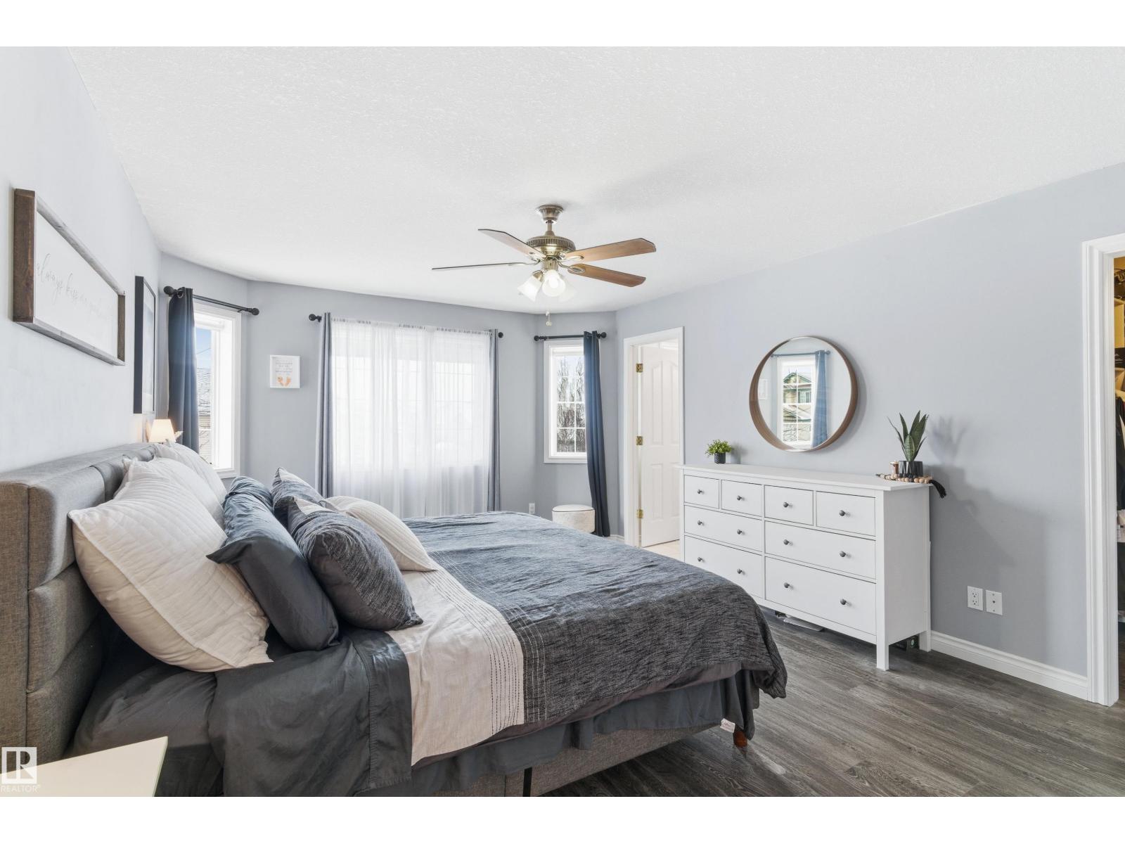 4847 152 AV NW - 19