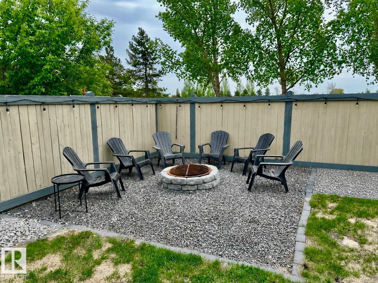4847 152 AV NW - 45
