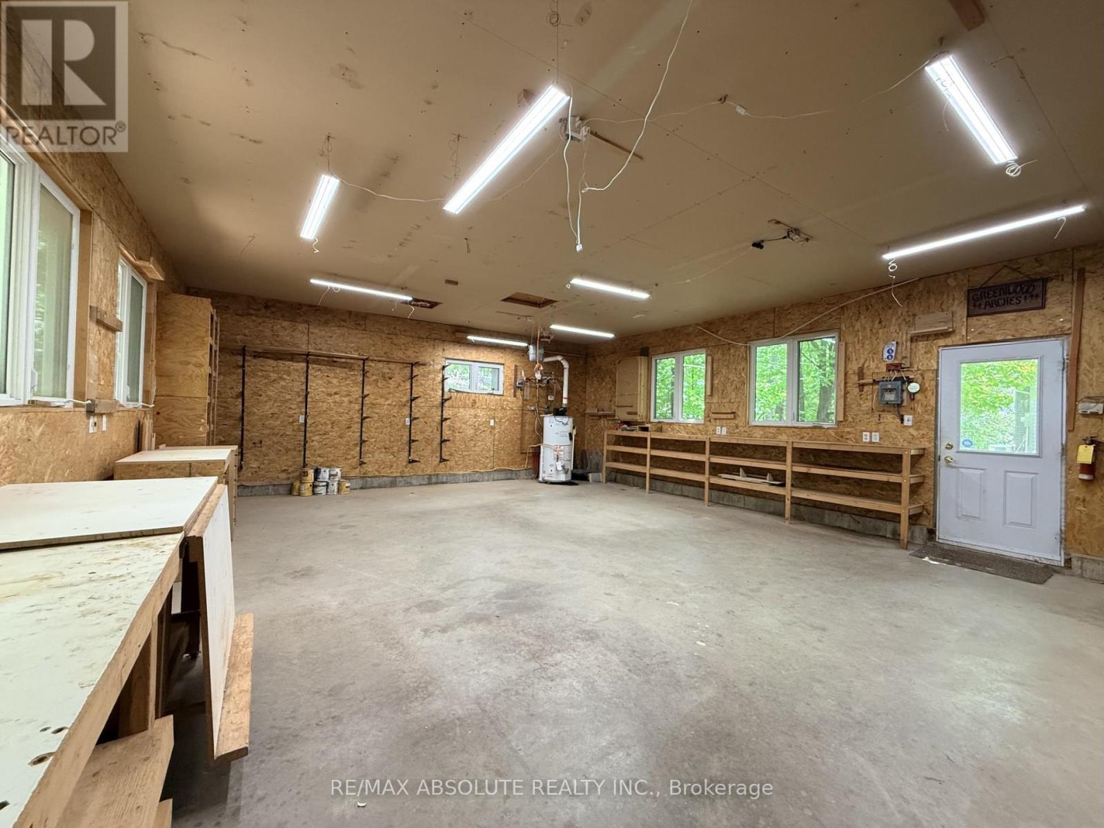 5749 LOGGERS WAY - 50