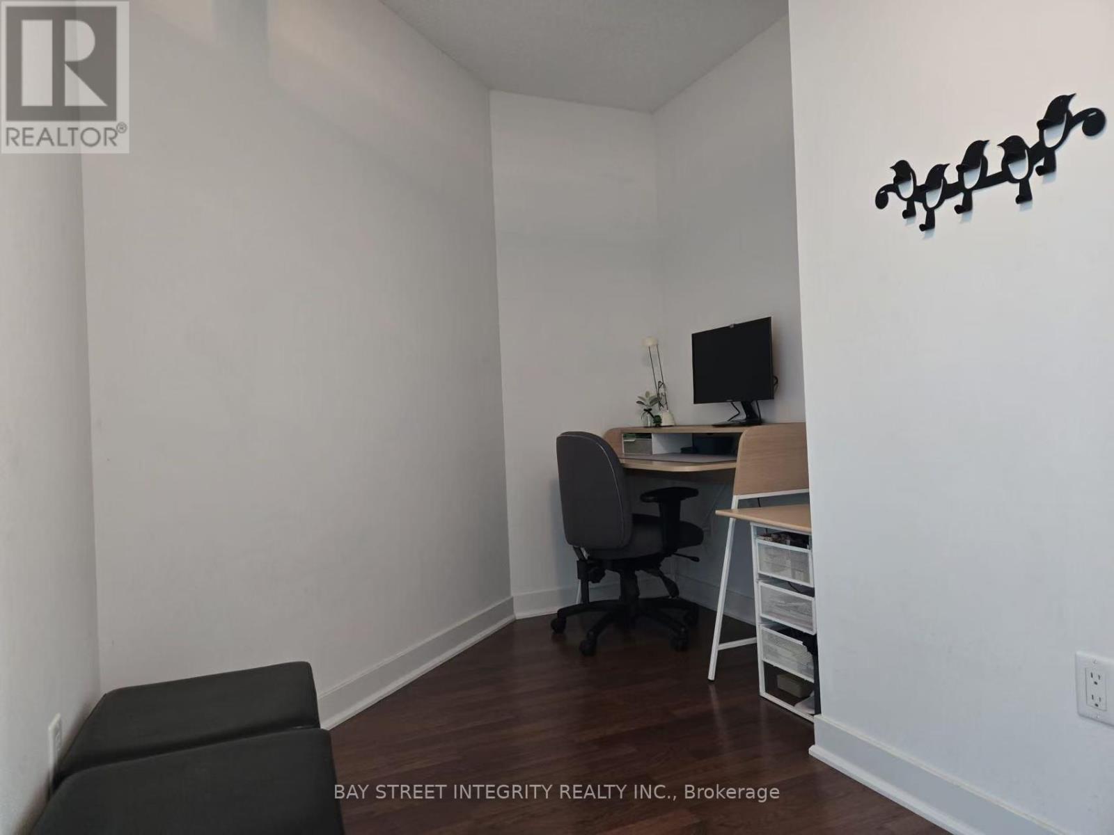 #1510 5740 YONGE STREET - 11