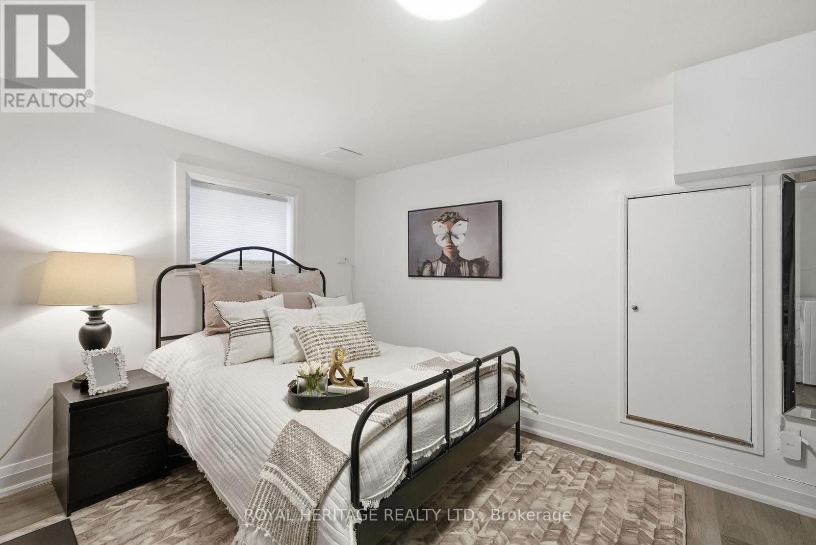 268 HIAWATHA ROAD - 20