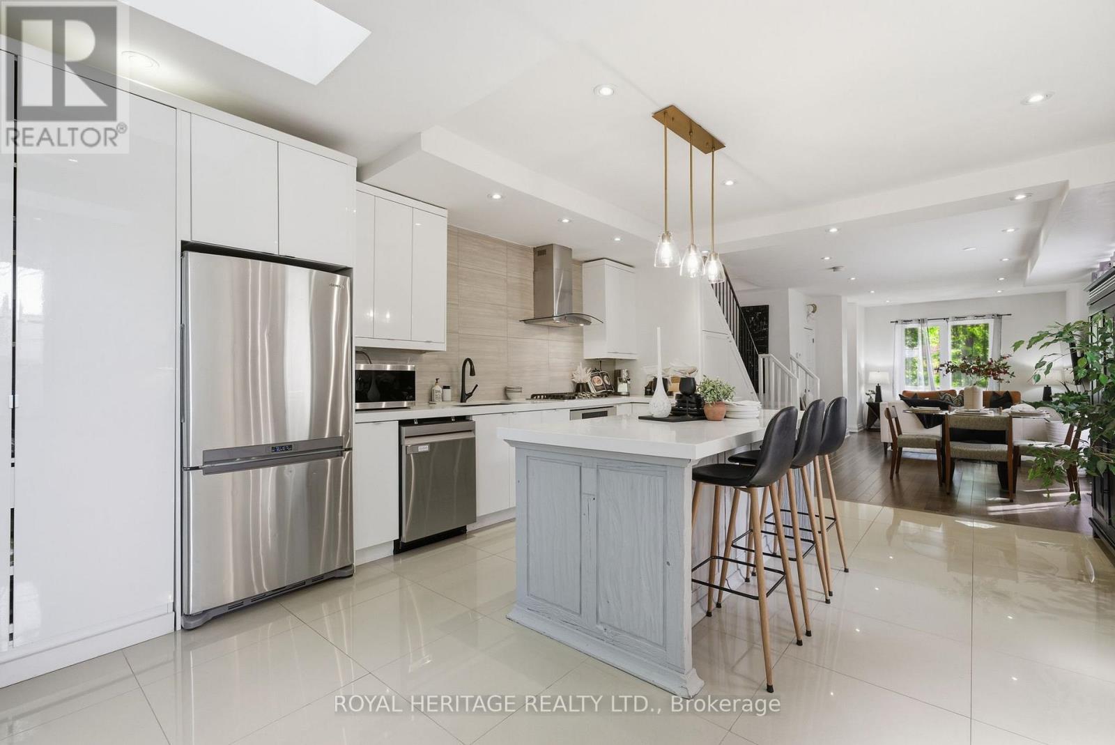 268 HIAWATHA ROAD - 9