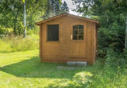 238 Wasagaming Drive, Clear Lake, MB R0J1N0 Photo 15