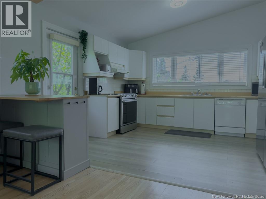 12 Grant Crescent - 17