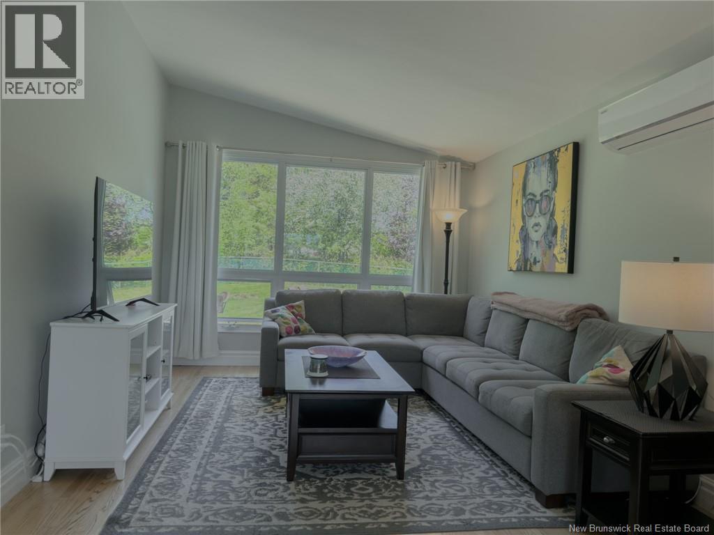 12 Grant Crescent - 19