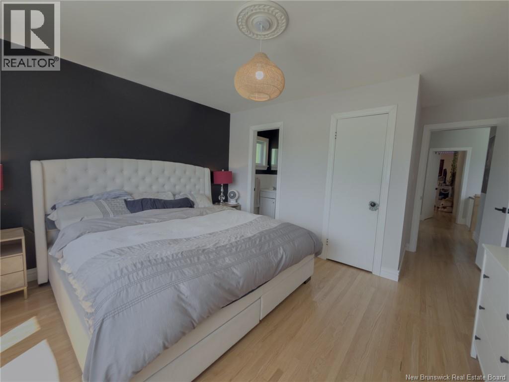12 Grant Crescent - 31