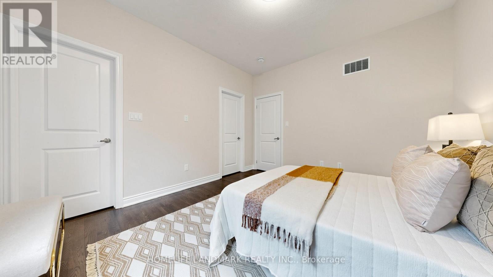 25 CANNES AVENUE - 32