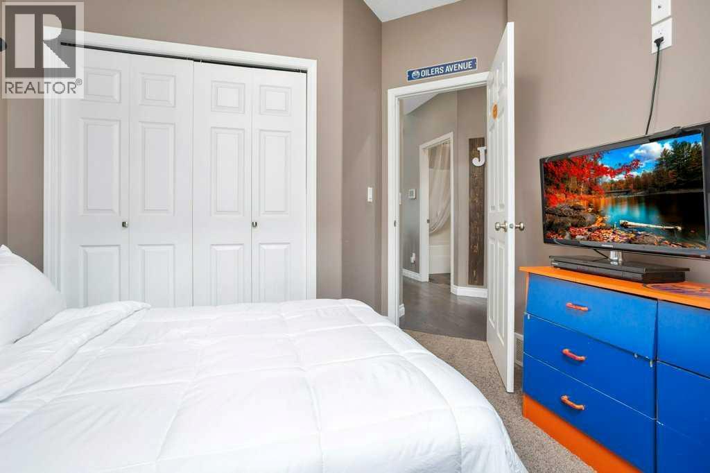 4614 58 Avenue - 21