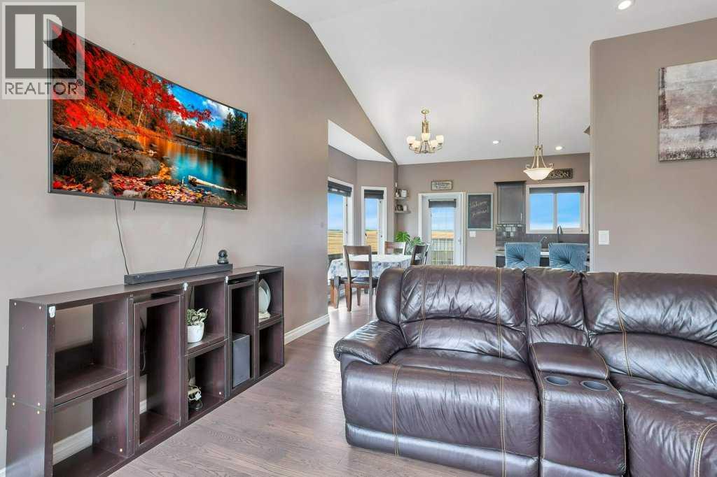 4614 58 Avenue - 5