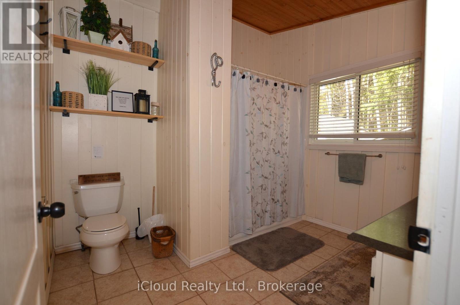 20 ROBERVAL CIRCLE - 26