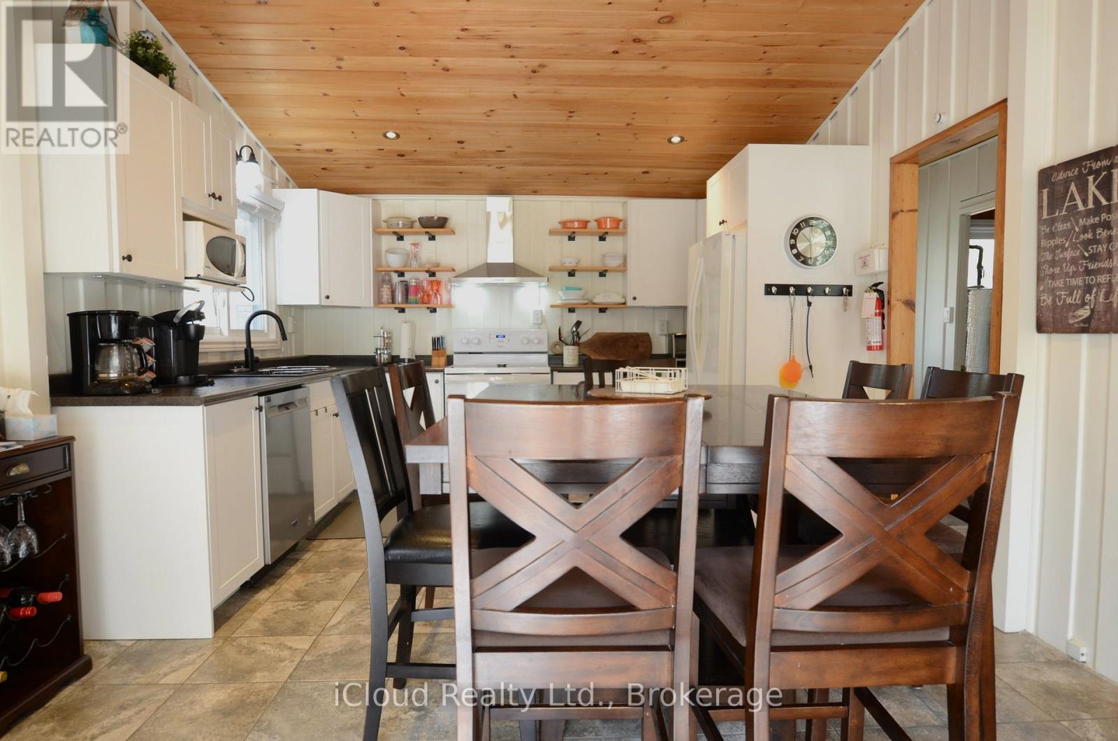 20 ROBERVAL CIRCLE - 7