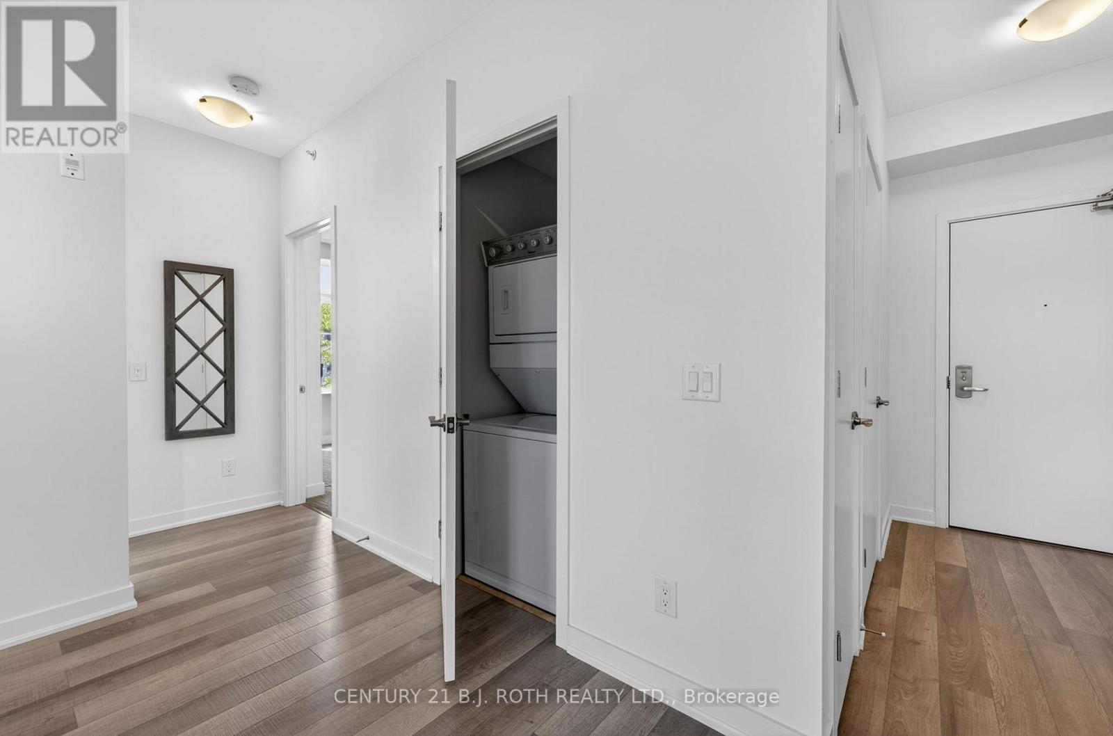 #310 40 HORSESHOE BOULEVARD - 22