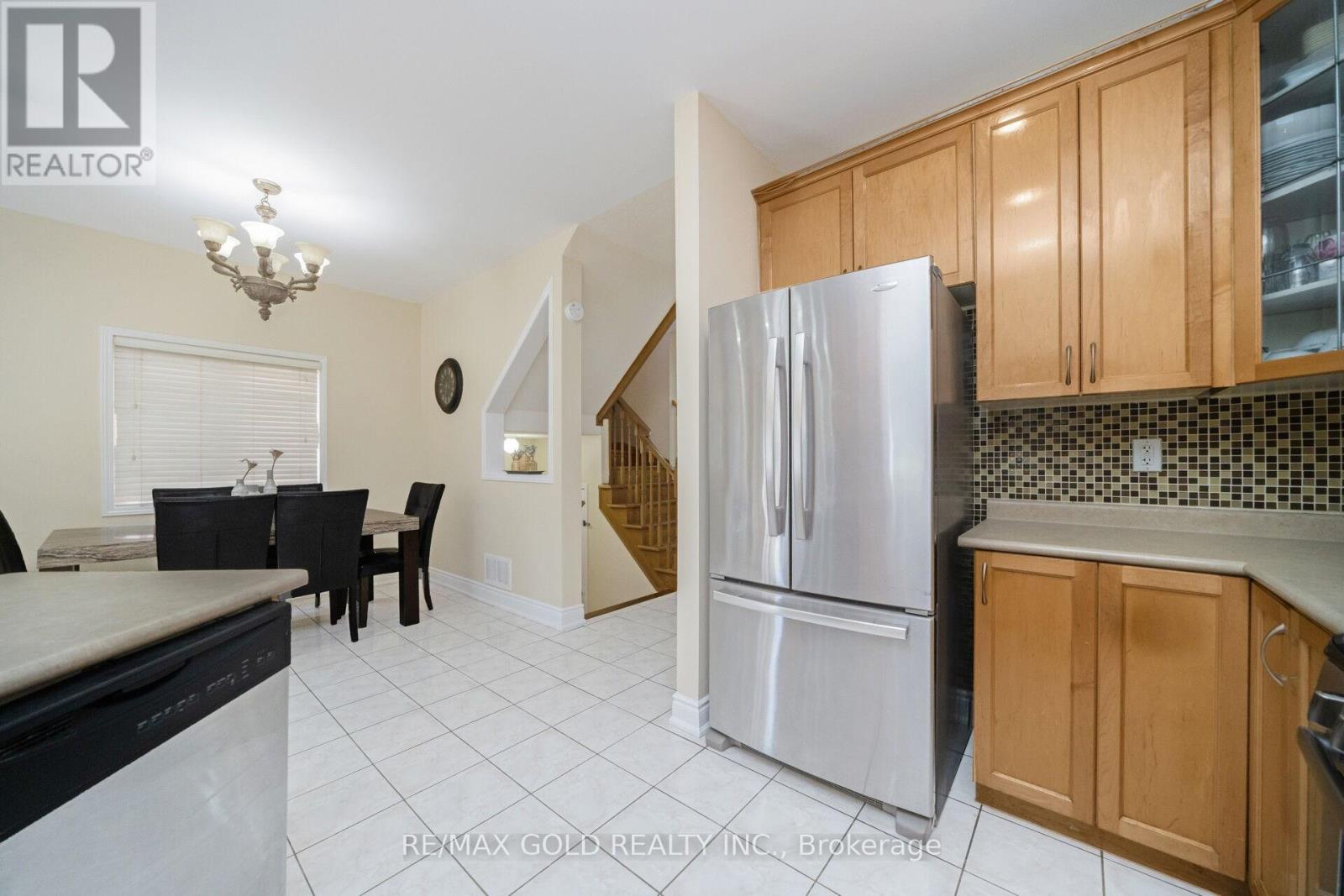 30 GROVER ROAD - 10