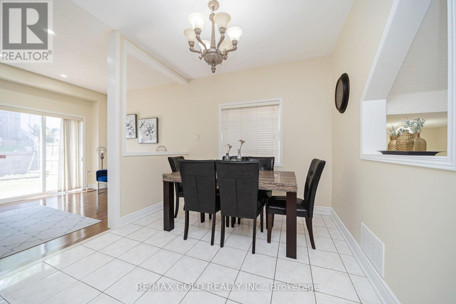 30 GROVER ROAD - 8
