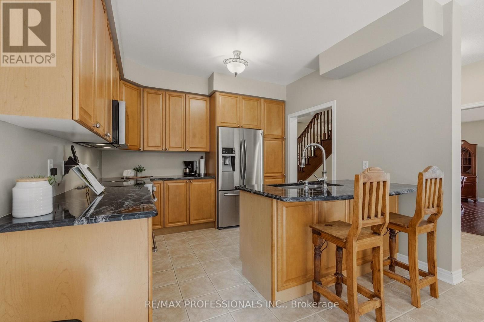 73 NORTH RIDGE CRESCENT - 19