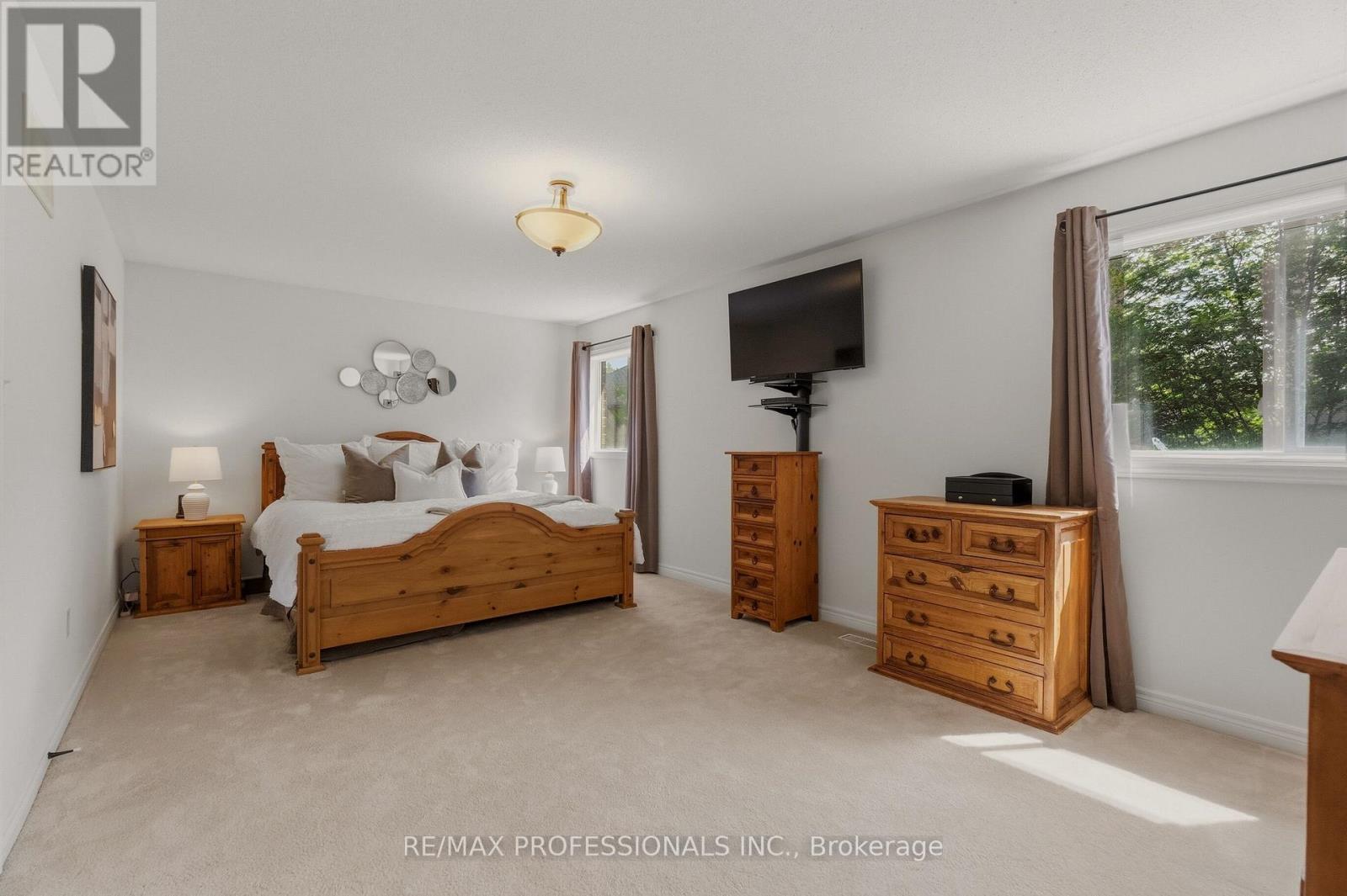73 NORTH RIDGE CRESCENT - 25