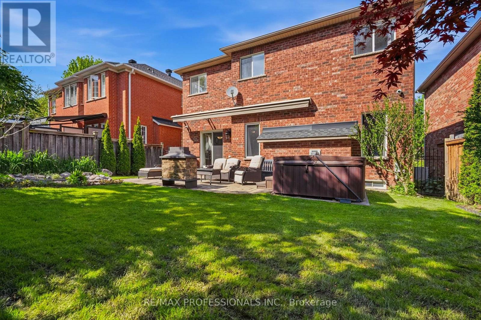 73 NORTH RIDGE CRESCENT - 42